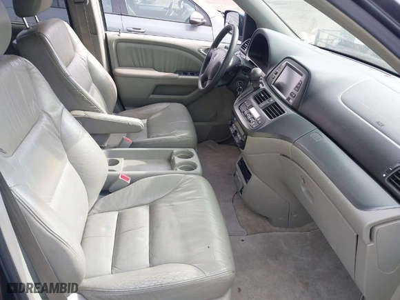 2005 Honda Odyssey EX-L with VIN 5FNRL38765B070922, listed as a IAAI auction lot 41868648 with 192,518 mi miles. Bid and sale history available at carsss.com. Image 5.