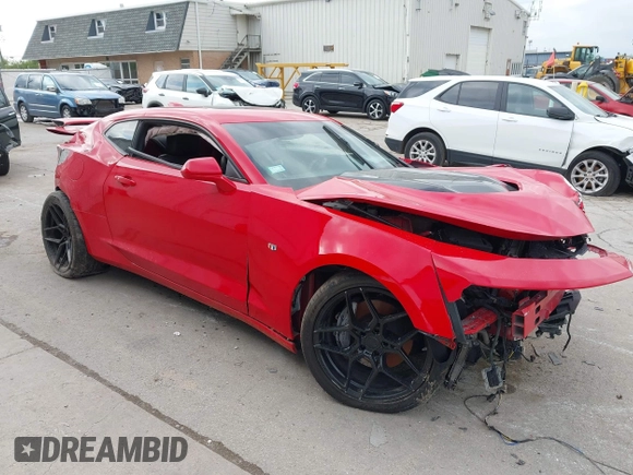 2016 Chevrolet Camaro 2SS с VIN 1G1FH1R74G0181275, выставлен на аукционе IAAI как лот 42321153 с пробегом Не указан миль и . История ставок и продаж доступна на DreamBid. Изображение 1.