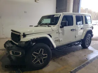2024 Jeep Wrangler Sahara z VIN 1C4PJXEG6RW337020, wystawiony jako Copart lot #53308325 z przebiegiem 13 606 mil mil oraz Szkoda całkowita • Salvage title. Historia ofert i sprzedaży dostępna na DreamBid. Obrazek 1.