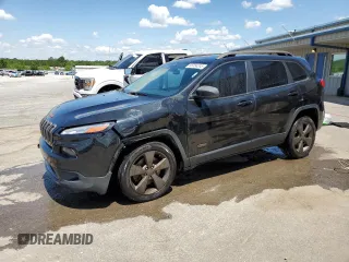 2016 Jeep Cherokee Latitude with VIN 1C4PJLCB0GW281430, listed as a Copart auction lot 55354245 with 193,448 mi miles and Salvage title. Bid and sale history available at DreamBid. Image 1.
