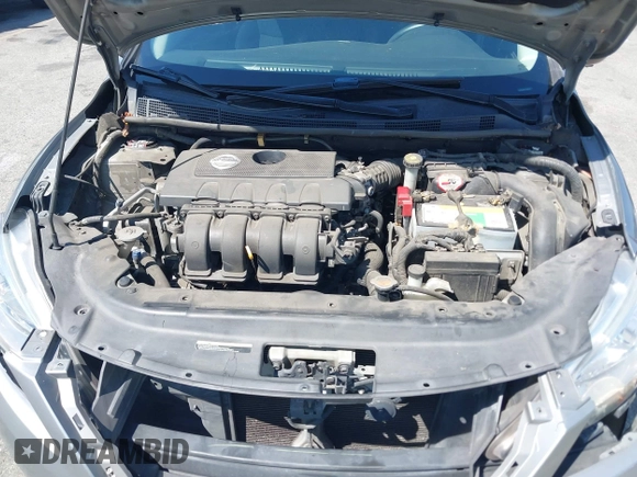 2014 Nissan Sentra SR with VIN 3N1AB7AP6EY250135, listed as a IAAI auction lot 41991142 with 190,072 mi miles and . Bid and sale history available at DreamBid. Image 10.