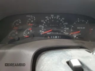 1999 Ford F-350 XL z VIN 1FTSX31F5XED17262, wystawiony jako Copart lot #82159324 z przebiegiem 246 779 mil mil oraz Szkoda całkowita • Salvage title. Historia ofert i sprzedaży dostępna na DreamBid. Obrazek 9.