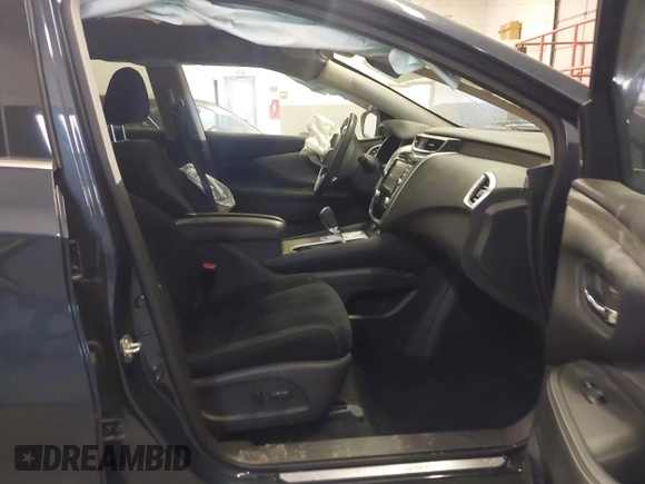 2018 Nissan Murano Platinum with VIN 5N1AZ2MG5JN112709, listed as a IAAI auction lot 41819380 with 57,375 mi miles. Bid and sale history available at carsss.com. Image 5.