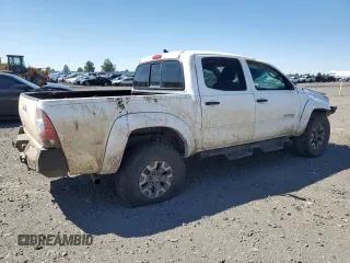 2015 Toyota Tacoma with VIN 3TMLU4EN0FM164688, listed as a Copart auction lot 55614645 with 212,613 mi miles and Salvage Title. Bid and sale history available at DreamBid. Image 3.