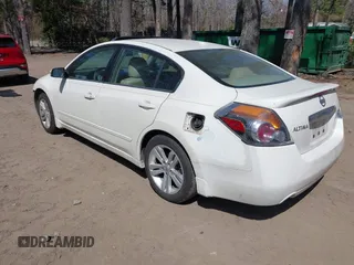 2010 Nissan Altima 3.5 SR with VIN 1N4BL2AP8AN538141, listed as a IAAI auction lot 41886965 with 156,364 mi miles. Bid and sale history available at carsss.com. Image 3.
