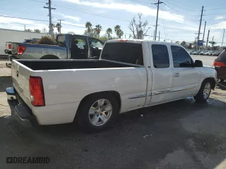 2002 GMC Sierra 1500 SLE with VIN 2GTEC19V921204191, listed as a Copart auction lot 42635495 with 171,006 mi miles and Salvage Title. Bid and sale history available at carsss.com. Image 3.