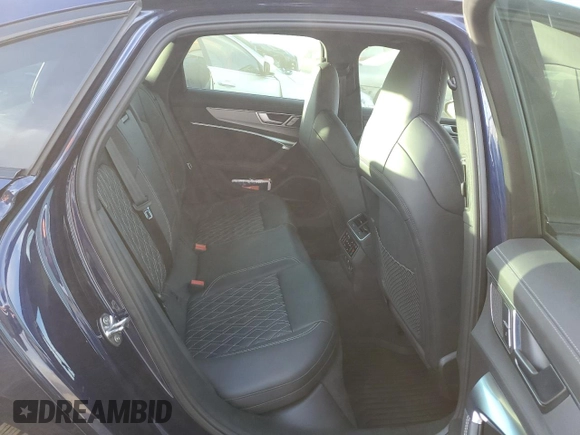 2020 Audi S6 Prestige z VIN WAUFFAF25LN039212, wystawiony jako Copart lot #38084554 z przebiegiem 20 377 mil mil oraz . Historia ofert i sprzedaży dostępna na DreamBid. Obrazek 10.