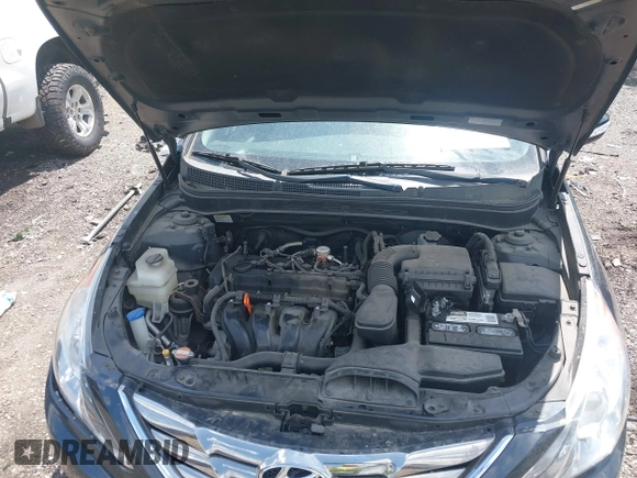 2011 Hyundai Sonata Limited with VIN 5NPEC4AC2BH098239, listed as a IAAI auction lot 42100917 with 99,116 mi miles and . Bid and sale history available at DreamBid. Image 10.