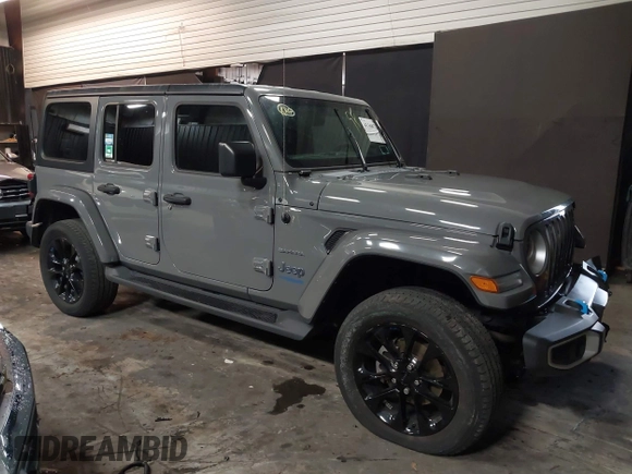 2022 Jeep Wrangler Unlimited Sahara with VIN 1C4JJXP66NW198723, listed as a IAAI auction lot 41368728 with 31,814 mi miles and . Bid and sale history available at DreamBid. Image 1.