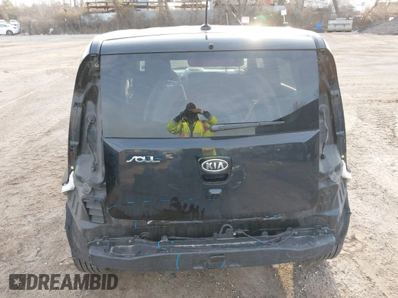 2012 Kia Soul + with VIN KNDJT2A69C7747537, listed as a IAAI auction lot 41895784 with 63,151 mi miles. Bid and sale history available at carsss.com. Image 6.