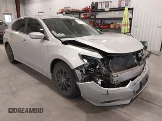 2018 Nissan Altima 2.5 SR with VIN 1N4AL3AP5JC294624, listed as a IAAI auction lot 41701907 with 89,340 mi miles. Bid and sale history available at carsss.com. Image 1.