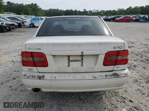 1998 Volvo S70 z VIN YV1LS5640W2431881, wystawiony jako Copart lot #53925195 z przebiegiem Nie podano mil oraz Czysty tytuł • Clean title. Historia ofert i sprzedaży dostępna na DreamBid. Obrazek 6.