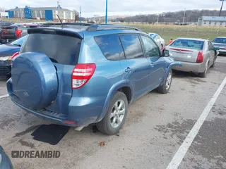 2009 Toyota RAV4 Ltd with VIN 2T3BK31V89W011156, listed as a IAAI auction lot 41139389 with 198,934 mi miles. Bid and sale history available at carsss.com. Image 4.