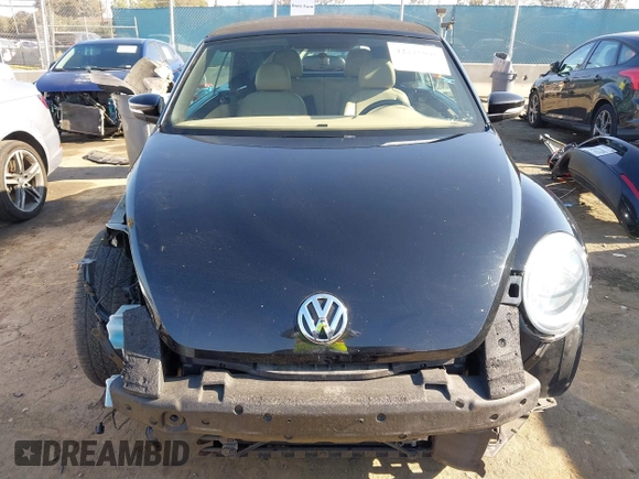 2013 Volkswagen Beetle 50s Edition with VIN 3VW5P7AT5DM829195, listed as a IAAI auction lot 42225948 with 87,202 mi miles and . Bid and sale history available at DreamBid. Image 13.