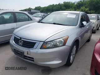 2008 Honda Accord LX z VIN 1HGCP26318A033358, wystawiony jako IAAI lot #42332316 z przebiegiem 273 008 mil mil oraz . Historia ofert i sprzedaży dostępna na DreamBid. Obrazek 2.