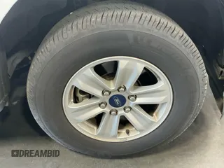 2018 Ford F-150 XL z VIN 1FTEX1CP3JKF23650, wystawiony jako IAAI lot #42785538 z przebiegiem 78 723 mil mil oraz . Historia ofert i sprzedaży dostępna na DreamBid. Obrazek 8.