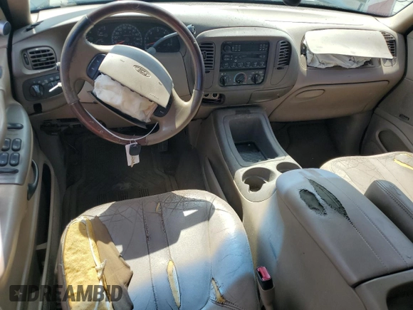1998 Ford Expedition XLT with VIN 1FMRU17L2WLB50938, listed as a Copart auction lot 72033484 with 199,898 mi miles and Salvage Title. Bid and sale history available at carsss.com. Image 8.