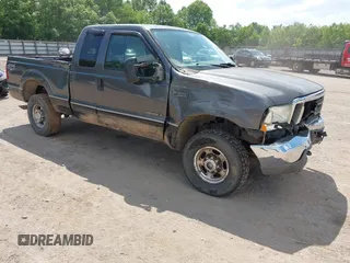 2002 Ford F-250 XL z VIN 1FTNX21F92EB32230, wystawiony jako IAAI lot #42219370 z przebiegiem 288 079 mil mil oraz . Historia ofert i sprzedaży dostępna na DreamBid. Obrazek 1.