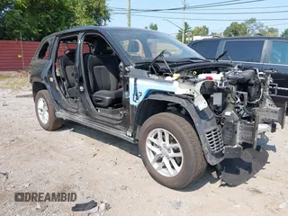 2024 Jeep Grand Cherokee Altitude z VIN 1C4RJHAG1R8590285, wystawiony jako IAAI lot #40310445 z przebiegiem Nie podano mil oraz . Historia ofert i sprzedaży dostępna na DreamBid. Obrazek 1.