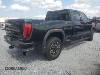 2020 GMC Sierra 2500HD AT4 z VIN 1GT49PEY0LF116721, wystawiony jako Copart lot #55970715 z przebiegiem 45 597 mil mil oraz Szkoda całkowita • Salvage title. Historia ofert i sprzedaży dostępna na DreamBid. Obrazek 3.