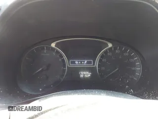 2014 Nissan Pathfinder SV with VIN 5N1AR2MN2EC658657, listed as a IAAI auction lot 42081432 with 170,905 mi miles. Bid and sale history available at carsss.com. Image 7.