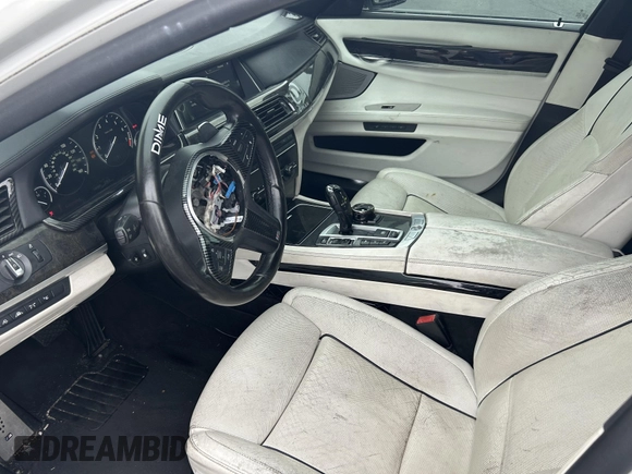 2013 BMW 7 Series 750Li xDrive with VIN WBAYF8C5XDD139832, listed as a IAAI auction lot 42487869 with 149,480 mi miles and . Bid and sale history available at DreamBid. Image 5.
