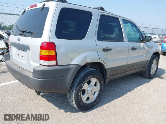 2004 Ford Escape XLT с VIN 1FMYU03104KB41636, выставлен на аукционе IAAI как лот 42489811 с пробегом 117 562 миль миль и . История ставок и продаж доступна на DreamBid. Изображение 4.