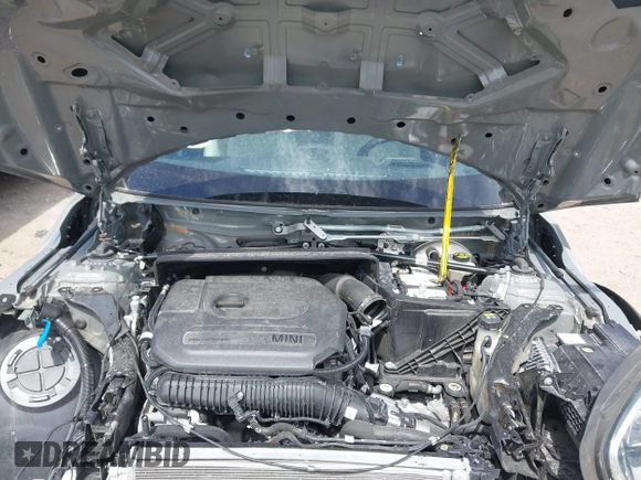 2022 MINI Countryman Cooper S with VIN WMZ83BR03N3N56348, listed as a IAAI auction lot 42144470 with 26,727 mi miles and . Bid and sale history available at DreamBid. Image 10.