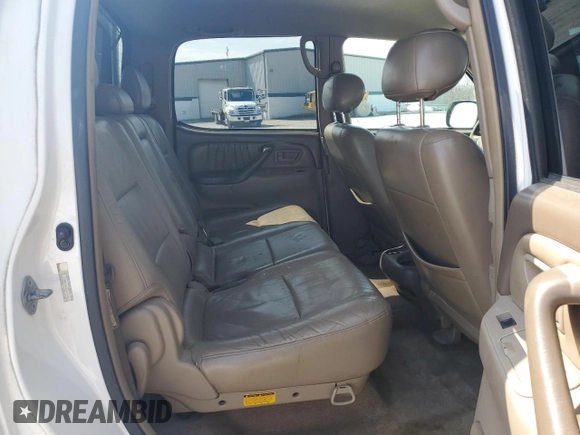 2004 Toyota Tundra Ltd with VIN 5TBET38124S434153, listed as a Copart auction lot 54120315 with 342,593 mi miles and Clean Title. Bid and sale history available at carsss.com. Image 10.
