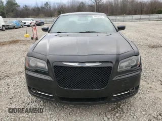 2014 Chrysler 300 with VIN 2C3CCAGG7EH384749, listed as a Copart auction lot 44434625 with 197,203 mi miles and Salvage Title. Bid and sale history available at carsss.com. Image 5.