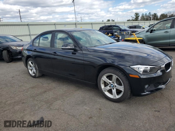 2015 BMW 3 Series 328i xDrive with VIN WBA3B5C52FF960001, listed as a Copart auction lot 52235695 with 80,950 mi miles and Salvage Title. Bid and sale history available at carsss.com. Image 4.