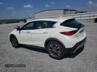2018 Infiniti QX30 Premium z VIN SJKCH5CR5JA049491, wystawiony jako Copart lot #59733695 z przebiegiem 211 324 mil mil oraz Szkoda całkowita • Salvage title. Historia ofert i sprzedaży dostępna na DreamBid. Obrazek 2.