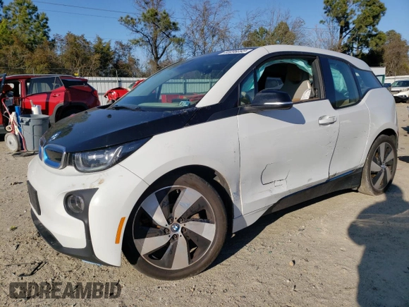 2015 BMW i3 with VIN WBY1Z4C52FV502978, listed as a Copart auction lot 44496093 with 59,588 mi miles. Bid and sale history available at carsss.com. Image 1.