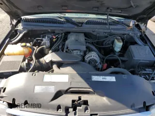 2000 GMC Yukon XL SLT with VIN 3GKFK16TXYG171619, listed as a Copart auction lot 72924474 with 143,043 mi miles and Salvage Title. Bid and sale history available at carsss.com. Image 12.