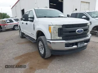 2017 Ford Super Duty F-250 SRW Lariat with VIN 1FT7W2BT7HEE48637, listed as a IAAI auction lot 42067757 with 200,831 mi miles. Bid and sale history available at carsss.com. Image 1.
