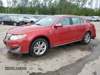 2009 Lincoln MKS z VIN 1LNHM93R29G633850, wystawiony jako Copart lot #55656405 z przebiegiem 183 213 mil mil oraz Szkoda całkowita • Salvage title. Historia ofert i sprzedaży dostępna na DreamBid. Obrazek 1.