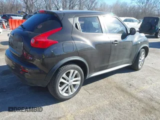 2011 Nissan Juke SL with VIN JN8AF5MR0BT018089, listed as a IAAI auction lot 41407203 with 139,066 mi miles and . Bid and sale history available at carsss.com. Image 4.