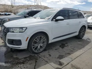 2019 Audi Q7 Prestige with VIN WA1VAAF72KD018406, listed as a Copart auction lot 49321975 with 134,333 mi miles and Salvage Title. Bid and sale history available at carsss.com. Image 1.