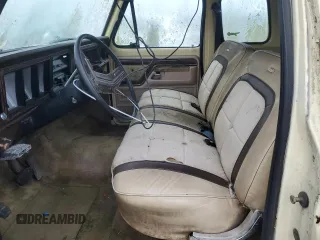 1979 Ford F-150 z VIN X15JKFA9697, wystawiony jako Copart lot #84472734 z przebiegiem 152 224 mil mil oraz Czysty tytuł • Clean title. Historia ofert i sprzedaży dostępna na DreamBid. Obrazek 7.