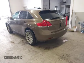 2009 Toyota Venza with VIN 4T3ZK11A69U015318, listed as a IAAI auction lot 41979012 with 140,202 mi miles. Bid and sale history available at carsss.com. Image 3.
