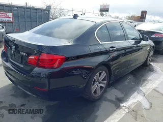 2013 BMW 5 Series 528i with VIN WBAXG5C52DDY32806, listed as a IAAI auction lot 41933388 with 92,360 mi miles and . Bid and sale history available at carsss.com. Image 4.