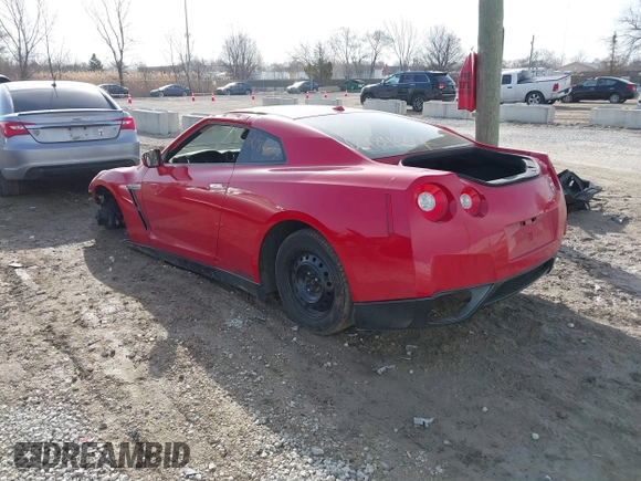 2010 Nissan GT-R Premium z VIN JN1AR5EF8AM231049, wystawiony jako IAAI lot #41834675 z przebiegiem Nie podano mil oraz . Historia ofert i sprzedaży dostępna na DreamBid. Obrazek 3.
