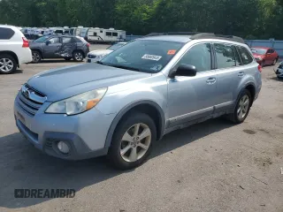 2014 Subaru Outback 2.5i with VIN 4S4BRBAC1E3208876, listed as a Copart auction lot 58860945 with 125,140 mi miles and Salvage title. Bid and sale history available at DreamBid. Image 1.