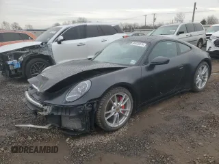 2020 Porsche 911 Carrera S with VIN WP0AB2A96LS225376, listed as a Copart auction lot 84930074 with 32,939 mi miles and Clean Title. Bid and sale history available at carsss.com. Image 1.
