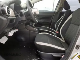 2021 Nissan Versa SV z VIN 3N1CN8EV3ML833899, wystawiony jako Copart lot #55991235 z przebiegiem 65 021 mil mil oraz Szkoda całkowita • Salvage title. Historia ofert i sprzedaży dostępna na DreamBid. Obrazek 7.