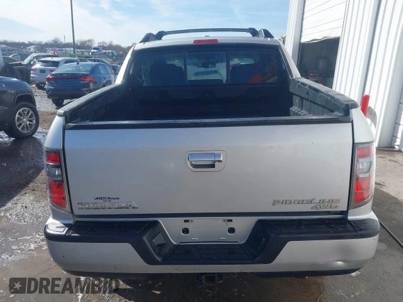 2014 Honda Ridgeline RTL z VIN 5FPYK1F51EB012843, wystawiony jako IAAI lot #41629002 z przebiegiem 114 761 mil mil oraz . Historia ofert i sprzedaży dostępna na DreamBid. Obrazek 16.