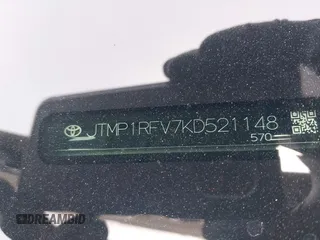 2019 Toyota RAV4 XLE with VIN JTMP1RFV7KD521148, listed as a IAAI auction lot 41884793 with 19,590 mi miles. Bid and sale history available at carsss.com. Image 9.