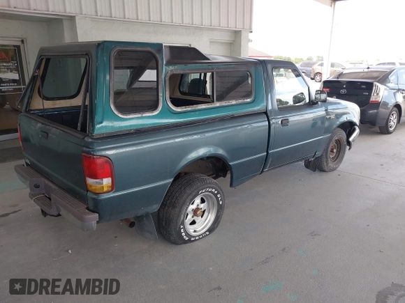 1997 Ford Ranger XLT with VIN 1FTCR10A6VUC10779, listed as a IAAI auction lot 42154779 with 155,914 mi miles and . Bid and sale history available at DreamBid. Image 4.