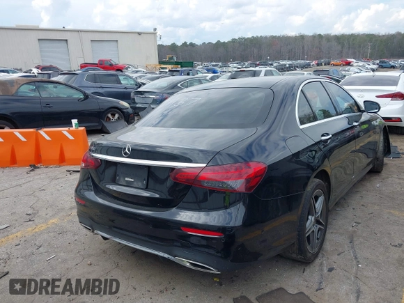 2022 Mercedes-Benz E 350 с VIN W1KZF8DB2NB097137, выставлен на аукционе IAAI как лот 41778662 с пробегом 85 831 миль миль и . История ставок и продаж доступна на DreamBid. Изображение 4.