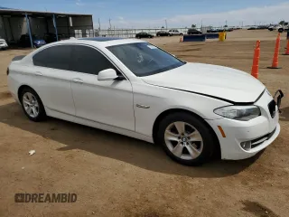 2013 BMW 5 Series 528i xDrive с VIN WBAXH5C56DD111921, выставлен на аукционе Copart как лот 57354925 с пробегом 86 791 миль миль и Списание • Salvage title. История ставок и продаж доступна на DreamBid. Изображение 4.